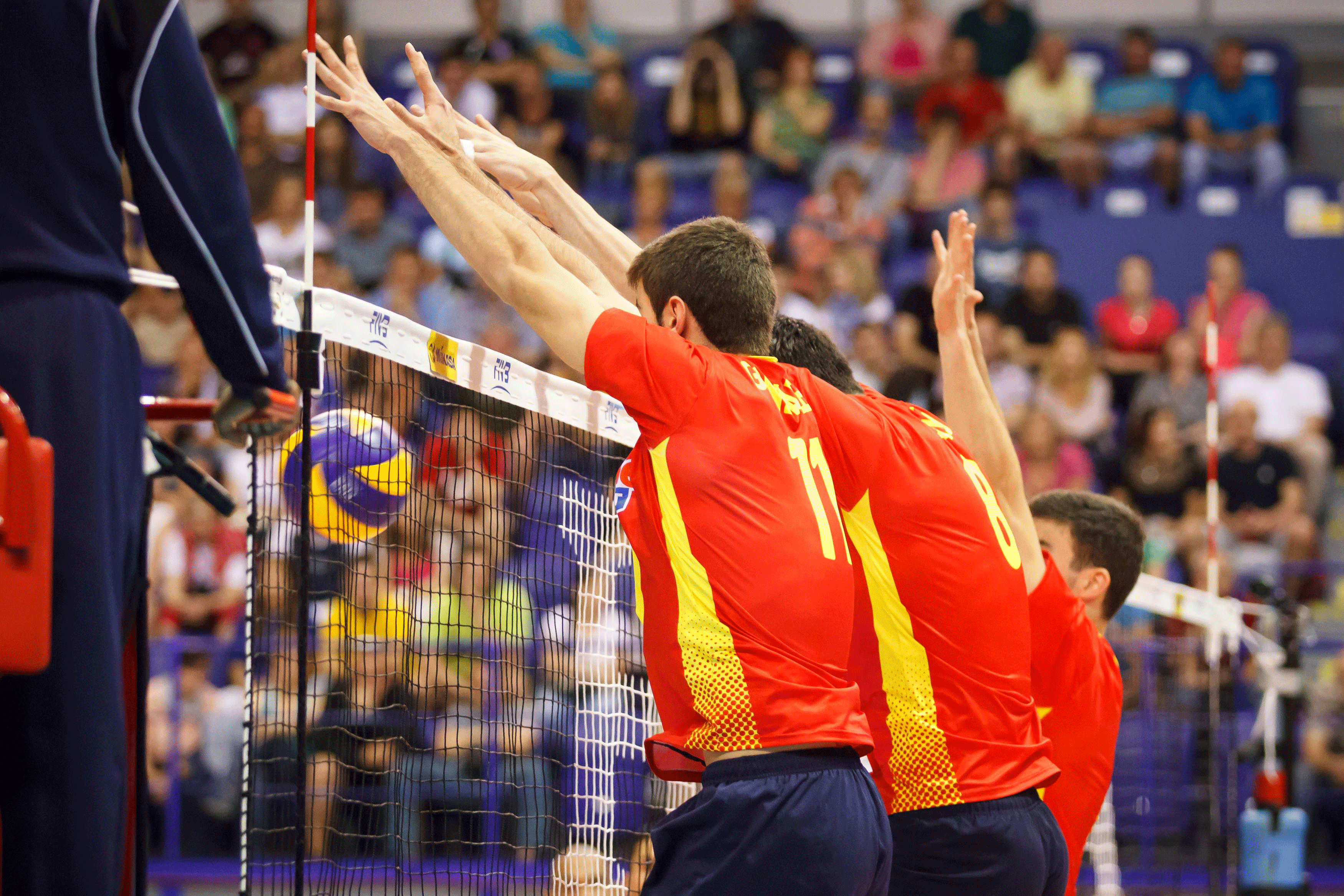 Gárgaras impacto secuencia España se desploma en la Liga Mundial de Voleibol | Avance Deportivo