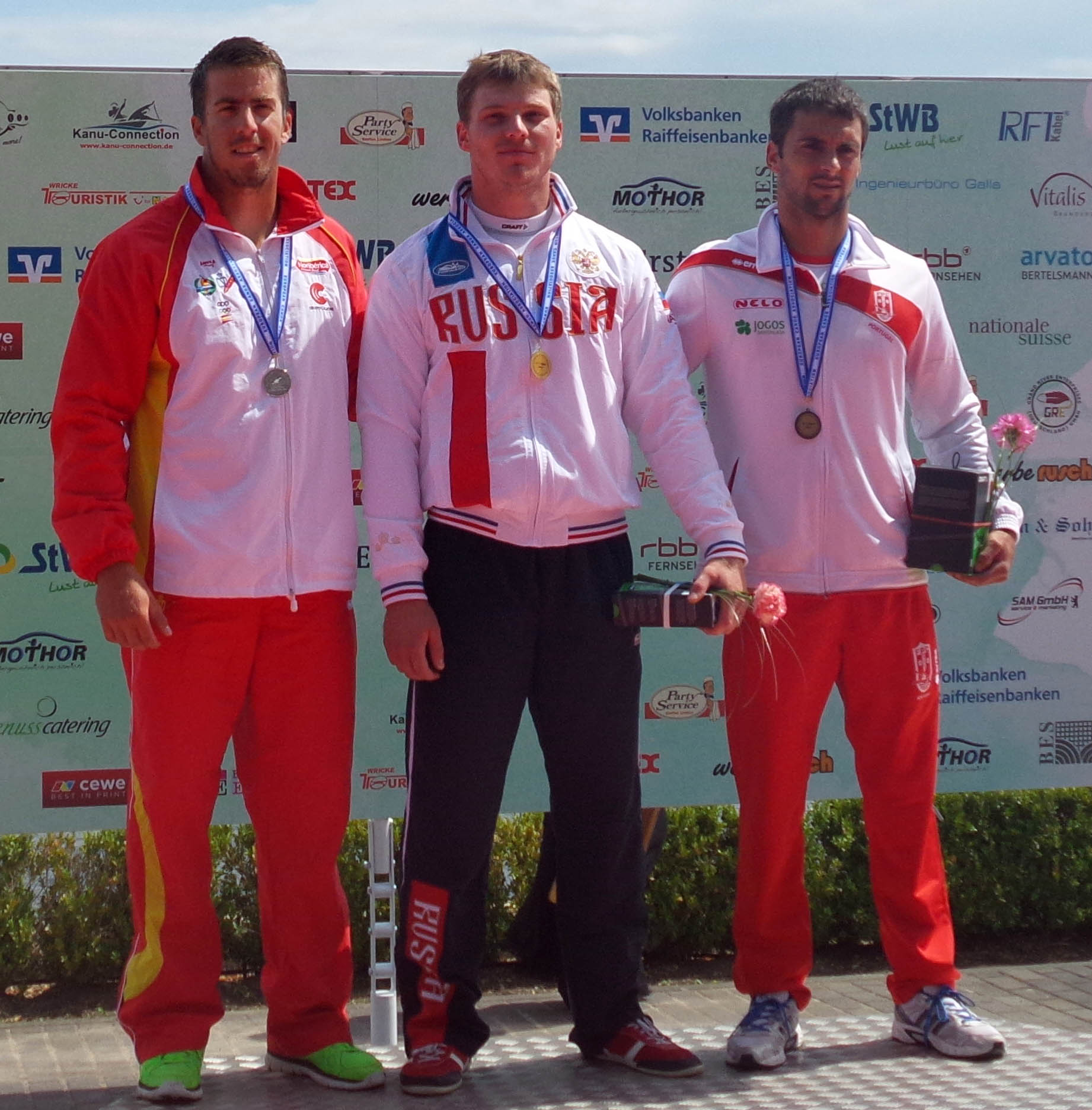 El podio ha sido completado por el ruso Alexey Korovashkov (oro) y por el portugués Helder Silva (bronce). Fuente: RFEP
