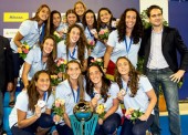 Las 'miniguerreras' acuáticas logran el bronce en el Europeo