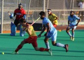 Los 'redsticks' caen ante la India (0-2)