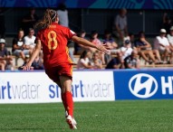 España golea a Paraguay en el mundial sub-20 de fútbol femenino