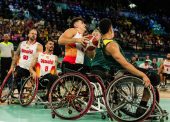 España le gana el pulso a Australia en baloncesto en silla masculino (68-60)