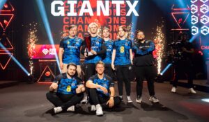 Primer título de la era Giantx