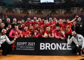 Los Hispanos se cuelgan el bronce