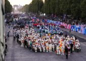 Noche de luz que revoluciona París con el movimiento paralímpico en La Concordia