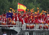 Un globo aerostático de fuego inaugura París 2024